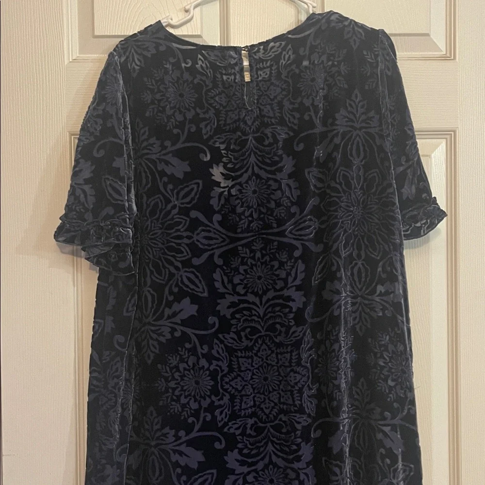 Jade Johnny Was Odella Alixa Navy Velvet Dress with Floral Design - Picture 8 of 10